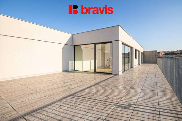 Sublease of a 3+kk apartment, Brno - Zábrdovice, Auerswaldova Street, new building, terrace, garage space, first tenant