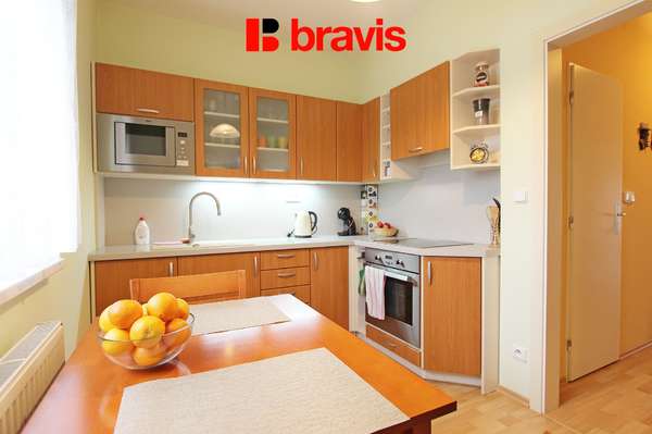 Pronájem bytu 2+1, ulice Bratří Žůrků, balkon, sklep, zařízený