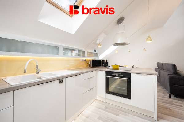 Prodej moderního bytu 2+kk s galerií, ul.  Višňová, Moravany u Brna, terasa, garáž, park. stání, 124 m²