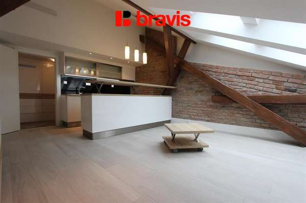 Pronájem bytu 2+kk, ul. Veveří, Brno - Veveří, klimatizace, střed města, klidný vnitroblok