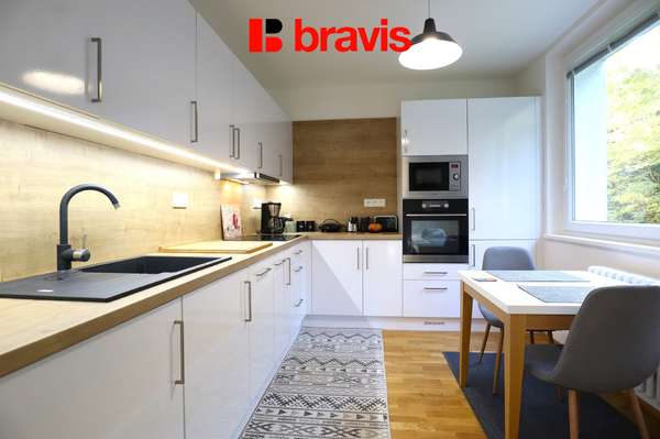 Pronájem bytu 2+1, Brno - Kohoutovice, ulice Borodinova, zařízený, balkon, sklep