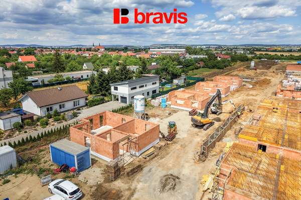 Prodej moderní, nízkoenergetické novostavby, byt 3+kk, 66,9 m², Tuřany, terasa, možnost sklepa a parkování