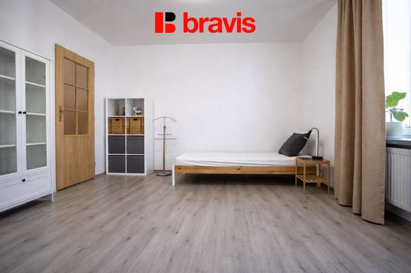 Pronájem bytu 1+kk, Brno - Maloměřice, ulice Markéty Kuncové, zařízený