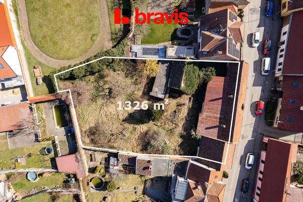 Prodej rodinného domu 4+1 s příslušenstvím a rozsáhlým pozemkem, město Mikulov