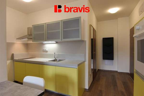 Pronájem bytu 1+kk, Brno - Komín, ul. Jundrovská, novostavba, zařízený, klidná lokalita, nedaleko Technologického parku