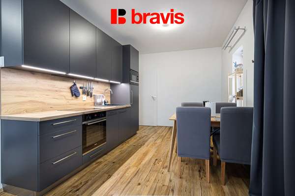 Prodej bytu 1+kk, Brno - Královo Pole, ul. Košinova, klimatizace, investiční příležitost, možnost rozdělení na 2+kk