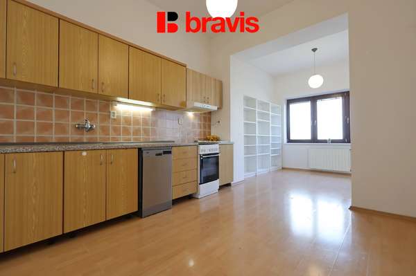 Pronájem prostorného bytu 3+kk, 80 m², ul. Ludmily Konečné, Brno - Štýřice, terasa do vnitrbloku