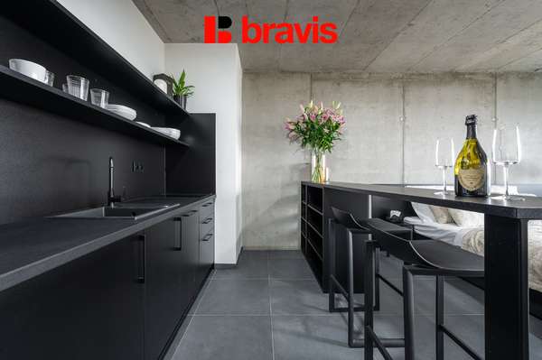 Nový byt 1+kk, 40m² v prestižní lokalitě Žabovřesky, zařízený, v ceně i wifi