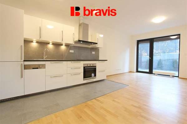 Sublease of a 2+kk apartment, Úpatní street, Brno - Nový Lískovec, terrace, air conditioning, possibility of reserved parking