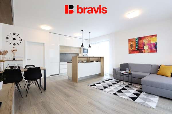 Pronájem bytu 2+kk, ulice Kumpoštova, Brno-Sadová, zařízený, výtah, velká terasa, sklep, garážové stání v ceně