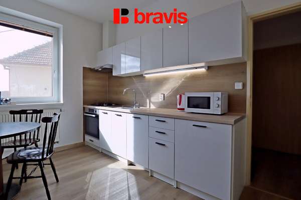 Pronájem bytu 3+1,ul. Střelnice, Brno - Líšen, zařízený