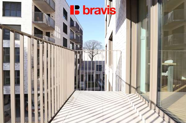 Pronájem bytu 1+kk, výhoda prvního nájemníka, Brno - Zábrdovice, ulice Bratislavská, sklep, balkon, parkování v garáži, zdarma gym a sauna