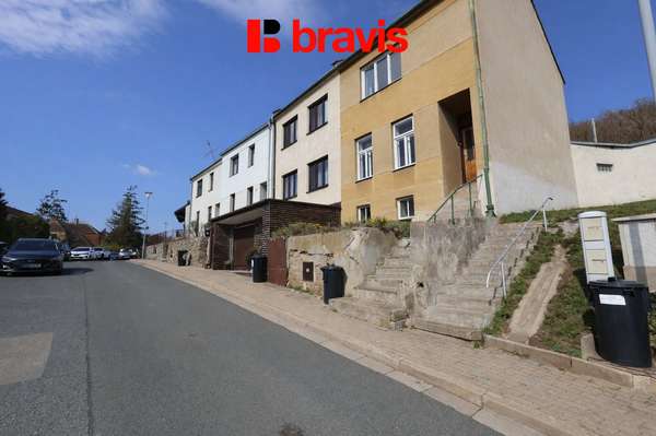 Pronájem průchozího pokoje v domě 3+1 ul. Brigádnická, zařízený, zahrada, sklep, Brno-Řečkovice a Mokrá Hora