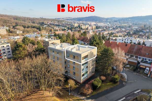 Velkorysý byt 3+1 s dvěma lodžiemi 110 m2 a potenciálem krásné rekonstrukce – Brno-Komín