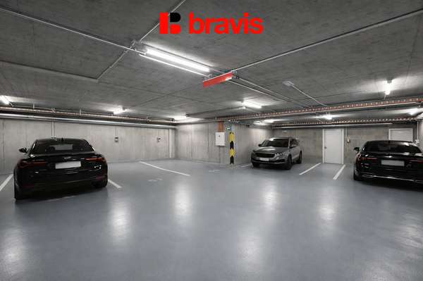 Pronájem garážového stání v bytovém domě Rybářka, ul. Rybářská, Brno - Staré Brno