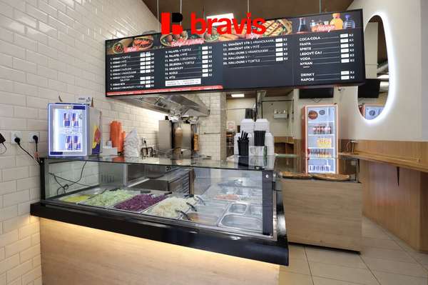 Pronájem obchodních prostor na Šilingrově náměstí, výborná lokalita