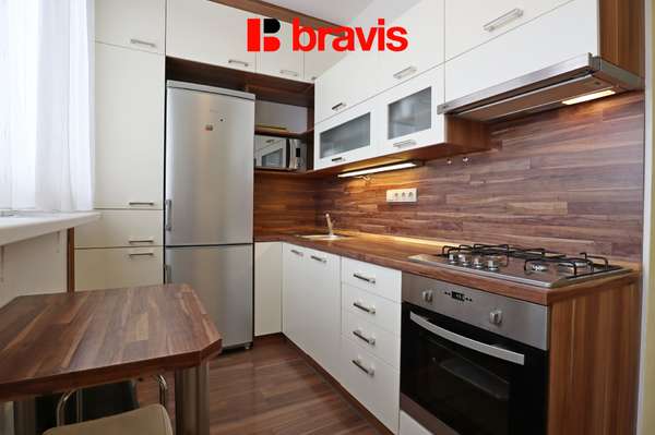 Pronájem bytu 1+1, ul. Fillova, Lesná, kompletně zařízený, lodžie, sklep