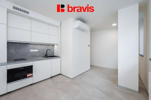 Pronájem studia 1+kk, Brno - Zábrdovice, ul. Příkop, novostavba, klimatizace, sklep