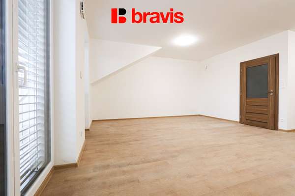 Pronájem prostorného bytu 1+kk, Brno - Starý Lískovec, ul. Kroupova, novostavba, parkovací stání v ceně, sklep