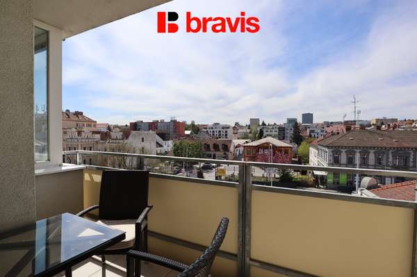 Pronájem nadstandardního bytu 2+kk, Brno – Královo Pole, Nové Semilasso – wellness a internet v ceně, balkon, klimatizace, garáž