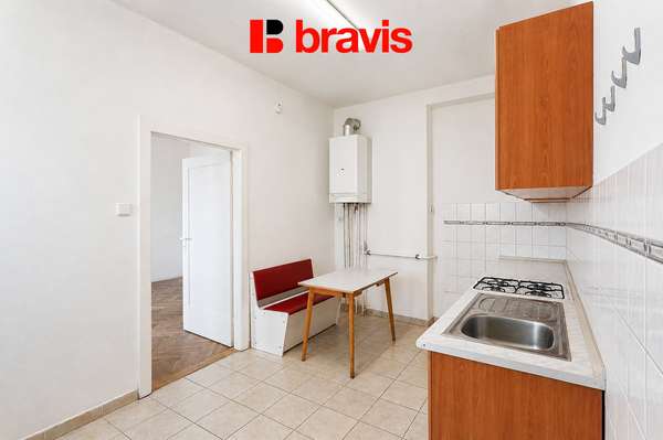 Rent of a partially renovated 2+1 apartment on Sokolova street in Brno - Horní Heršpice