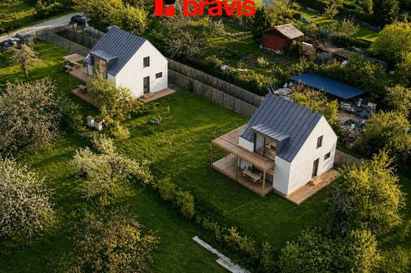 Prodej atraktivního pozemku o výměře 635 m2, Želešice, stavební povolení, projektová dokumentace