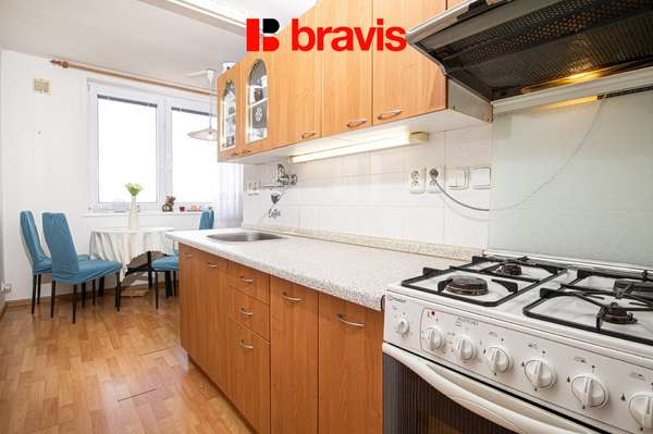 Prodej prostorného bytu 47 m², ul. Hutník, Veselí nad Moravou, balkón, sklep
