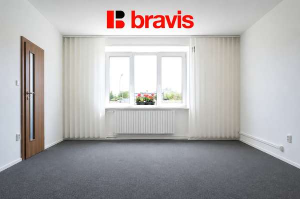 Pronájem kanceláře 41 m², Brno - Horní Heršpice, Sokolova ulice, internet v ceně, parkování