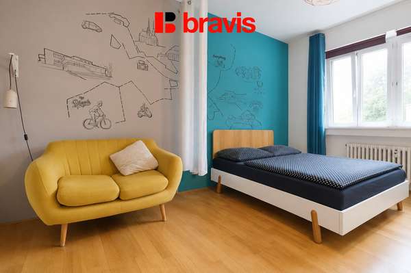 Pronájem bytu 1+1, ulice Bratří Čapků, Brno - Veveří, balkón, výtah, klidná lokalita, internet v ceně