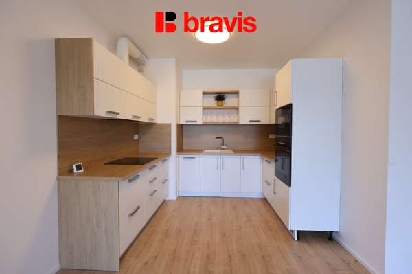 Pronájem zcela nového bytu 2+kk s terasou, garážovým stáním a sklepem – Brno, Lom Růženin