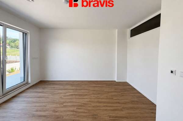 Prodej prostorné moderní novostavby bytu 2,5+kk, 56 m2, Lipůvka u Brna, balkon, parkovací stání a sklep v ceně