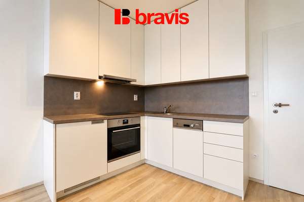 Pronájem bytu 1+kk, Brno - střed, ulice Rumiště, balkon, garážové stání, sklep