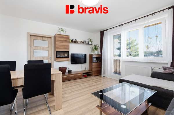 Prodej modernizovaného bytu 3+kk s garáží a zahrádkou v Kloboukách u Brna