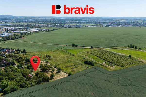 Prodej stavebního pozemku 1 854 m², Moravany