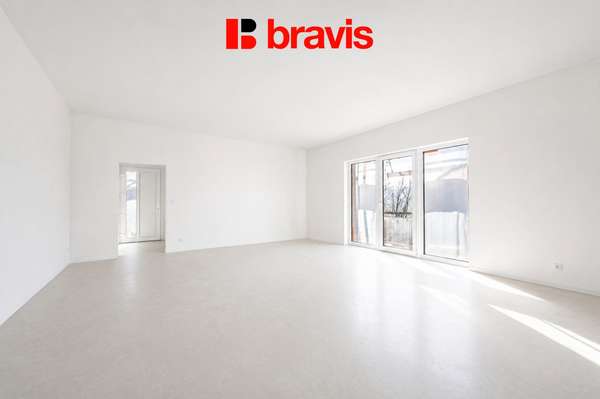 Prodej nebytového prostoru o dispozici 1+ kk, 41,3m², v moderní novostavbě polyfunkčního domu, Lipůvka u Brna, parkovací stání v ceně