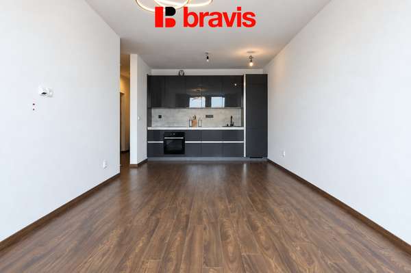 Pronájem částečně zařízeného bytu 2+kk, ul. Vídeňská, Brno - Štýřice, 55 m2, šatna, internet