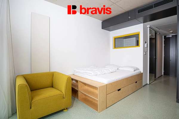 Pronájem moderního zařízeného 1+kk 24 m², Brno - Trnitá, Dornych