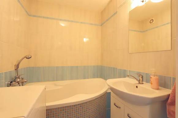 Pronájem bytu 2+kk, Brno - Bohunice, ul. Běloruská, 2 komory, sklep, balkon