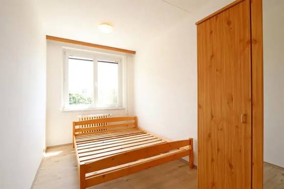 Pronájem bytu 2+kk, Brno - Bohunice, ul. Běloruská, 2 komory, sklep, balkon