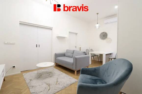 Pronájem nadstandartního bytu 3+kk, Brno - centrum, ul. Kobližná, zařízený, klimatizace, internet v ceně
