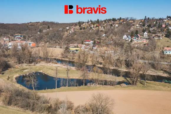 Prodej rodinného domu 6+1 s garáží v obci Nové Bránice, okres Brno - venkov