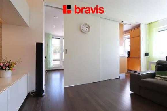 Pronájem bytu 3,5+kk, Brno - město, terasa 18m2, sklep, parkování