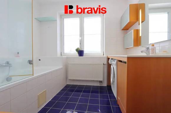 Pronájem bytu 3,5+kk, Brno - město, terasa 18m2, sklep, parkování