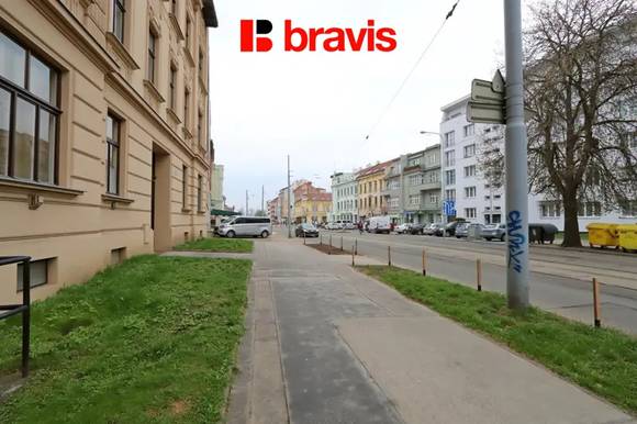 Pronájem bytu 1+kk, Brno - Žabovřesky, ul. Veveří, internet v ceně, balkon