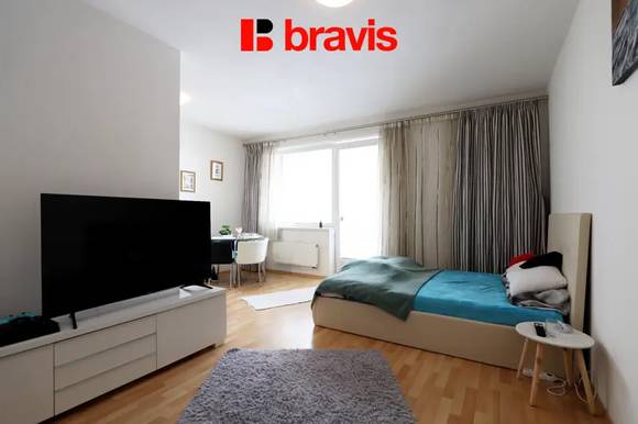 Pronájem bytu 1+kk, Brno - Starý Lískovec, ul. U Leskavy, novostavba, lodžie
