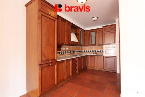 Pronájem mezonetového bytu 4+kk, ul. Příkop, objekt IBC, Brno - centrum, balkon, lodžie