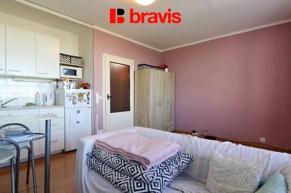 Pronájem bytu 1+kk, Brno - Bohunice, ulice Běloruská, balkon