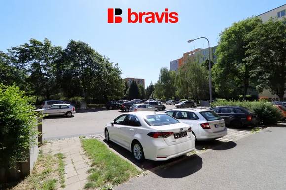 Pronájem bytu 1+kk, Brno - Bohunice, ulice Běloruská, balkon