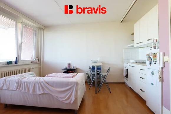 Pronájem bytu 1+kk, Brno - Bohunice, ulice Běloruská, balkon