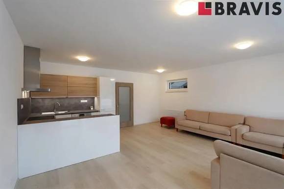 Pronájem nového bytu 3+kk, Kaunicův Dvůr - Slavkov u Brna, předzahrádka, novostavba